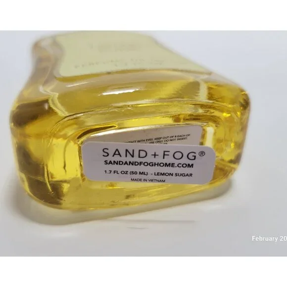 Sand + Fog Perfume Oil Roller Women 1.7 oz Yellow New Lemon Sugar Fragrance - Picture 2 of 2